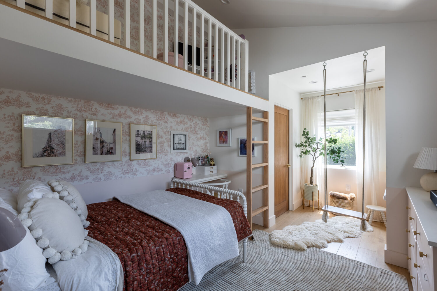 girl teen dream bedroom 